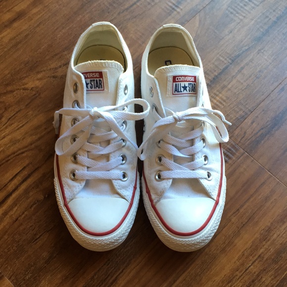 Converse Shoes - White Converse unisex sizing